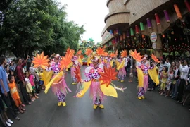 Lễ hội tại ​Khu Du lịch Văn hóa Suối Tiên. (Ảnh: Quang Nhựt/TTXVN)