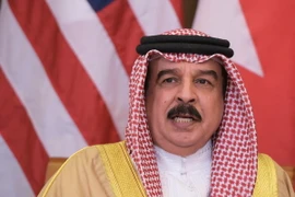 Quốc vương Bahrain Hamad bin Isa Al-Khalifa kêu gọi tiếp tục cô lập Qatar. (Nguồn: AFP/TTXVN)