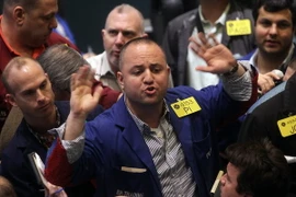 Giá dầu tăng trở lại sau chuỗi ngày liên tục mất giá