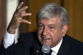 Tổng thống đắc cử Mexico Andres Manuel Lopez Obrador phát biểu trong cuộc họp báo tại Mexico City ngày 17/8. (Nguồn: AFP/TTXVN) 