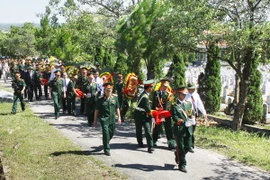 Truy điệu, cải táng 119 hài cốt liệt sỹ hy sinh tại Campuchia