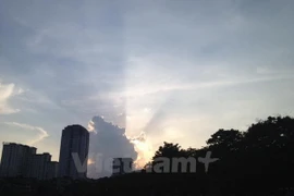 Nắng nóng ở khu vực Bắc Bộ sẽ kéo dài đến ngày 19/8