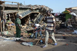 Hiện trường một vụ đánh bom ở Nigeria. (Nguồn: AFP/TTXVN)
