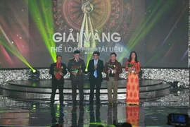 Quang cảnh lễ trao giải. (Ảnh: Lục Hương Thu/TTXVN)