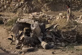 Hiện trường một vụ đánh bom liều chết ở Afghanistan. (Nguồn: THX/TTXVN) 