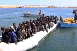 Hàng nghìn người bị các nhóm vũ trang giam giữ trái phép tại Libya