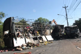 [Photo] Hiện trường vụ tai nạn thảm khốc tại Bình Dương