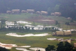 Các trang thiết bị THAAD được chuyển tới Seongju, Hàn Quốc ngày 7/9. (Nguồn: AFP/TTXVN)