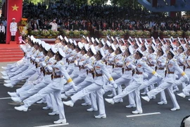 Lực lượng Hải quân tham gia diễu binh kỷ niệm 40 năm Ngày Giải phóng miền Nam, thống nhất đất nước. (Ảnh minh họa: Trọng Đức - TTXVN)