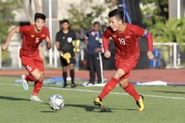 Tiền vệ Hoàng Đức ăn mừng sau khi ghi bàn nâng tỷ số lên 2-1 cho U22 Việt Nam. (Ảnh: Hoàng Linh/TTXVN) 