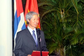 Đại sứ Việt Nam tại Cuba Dương Minh phát biểu trong lễ kỷ niệm 71 năm ngày Quốc khánh. (Ảnh: Vũ Lê Hà/TTXVN)