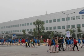 Lực lượng lao động trẻ tại Tổ hợp công nghệ cao Samsung tại Khu công nghiệp Yên Bình, tỉnh Thái Nguyên. (Ảnh: Hoàng Nguyên/TTXVN)