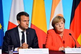 Tổng thống Pháp Emmanuel Macron và Thủ tướng Đức Angela Merkel. (Nguồn: time.com) 