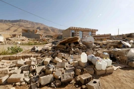 Cảnh đổ nát sau trận động đất 7,3 độ Richter tại tỉnh Kermanshah, Iran ngày 15/11. (Nguồn: AFP/TTXVN)