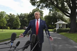 Tổng thống Mỹ Donald Trump trong cuộc họp báo trước khi rời Nhà Trắng ở Washington DC., ngày 18/6/2019. (Nguồn: AFP/TTXVN) 