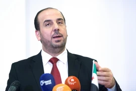 Trưởng đoàn đàm phán phe đối lập Syria Nasr Hariri. (Ảnh: AFP/TTXVN)