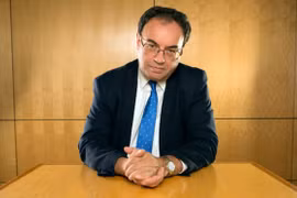 Ông Andrew Bailey. (Nguồn: The Observer) 