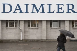 Biểu tượng Daimler tại Berlin, Đức. (Nguồn: AFP/TTXVN) 