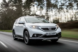 Phiên bản CR-V crossover màu trắng. (Nguồn: autoevolution.com)