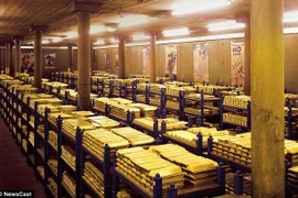Vàng miếng được xếp tại Ngân hàng Trung ương Anh. (Nguồn: dailymail.co.uk)