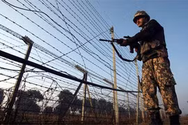 Binh sỹ Ấn Độ-Pakistan lại đấu súng ở khu vực Kashmir