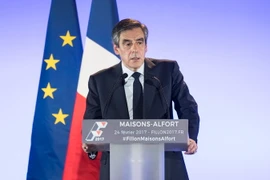 Ông Francois Fillon trong chiến dịch tranh cử ở Paris ngày 24/2. (Nguồn: EPA/TTXVN)
