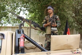 Lực lượng an ninh Afghanistan. (Nguồn: THX/TTXVN)