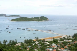 Một góc thị trấn Cô Tô. (Ảnh: Minh Quyết/TTXVN) 