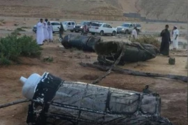 Các mảnh vỡ của tên lửa do nhóm phiến quân Houthi phóng từ Yemen bị đánh chặn tại Riyadh, Saudi Arabia ngày 11/4. (Nguồn: Al Arabiya/TTXVN)