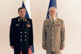 Tướng Valery Gerasimov (ảnh, trái) đã có cuộc gặp với Chủ tịch Ủy ban Quân sự Tổ chức Hiệp ước Bắc Đại Tây Dương (NATO), Tướng Petr Pavel (ảnh, phải). (Nguồn: NATO HQ/ TTXVN)