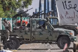 Binh sỹ Sudan được triển khai tại Khartoum ngày 30/4/2019. (Nguồn: AFP/TTXVN) 