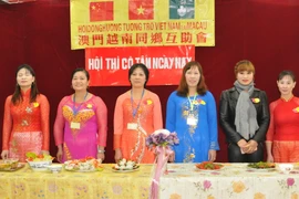 Các thí sinh tham gia thi nấu ăn. (Nguồn: ​Vietnam+)