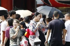 Thời tiết nắng nóng ở Tokyo, Nhật Bản ngày 29/7/2019. (Nguồn: Kyodo/TTXVN) 