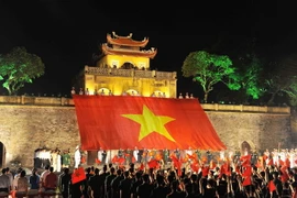 [Photo] Ấn tượng cầu truyền hình đặc biệt "Lá cờ Độc lập"