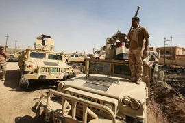 Các lực lượng Iraq làm nhiệm vụ trong chiến dịch chống IS tại Tal Afar ngày 25/8. (Nguồn: AFP/TTXVN)