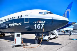 Máy bay Boeing 737 MAX 9 trưng bày tại Triển lãm hàng không quốc tế Paris, Pháp. (Nguồn: THX/TTXVN) 