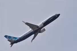 Máy bay Boeing 737 MAX 9 trình diễn tại Triển lãm hàng không quốc tế Paris, Pháp, ngày 22/6/2017. (Nguồn: AFP/ TTXVN) 
