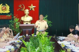 Công an Hà Nội ra quân bảo đảm an ninh cho phố đi bộ Hồ Hoàn Kiếm