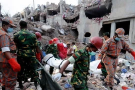 Hàng nghìn công nhân may mặc Bangladesh bị mất việc