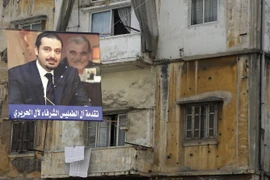 Ảnh Thủ tướng Liban Saad Hariri trên một đường phố ở thủ đô Beirut ngày 17/11. (Nguồn: AFP/TTXVN) 