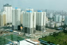 Gần một nửa các nhà đầu tư nước ngoài ở Việt Nam (47%) dự định tăng vốn đầu tư vào Việt Nam trong 12 tháng tới. (Ảnh: Hoàng Lâm/TTXVN)