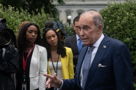Cố vấn kinh tế Nhà Trắng Larry Kudlow (phải). (Nguồn: AFP/ TTXVN)