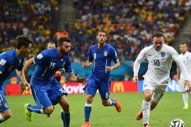 Lượt trận thứ 2 bảng D: Anh-Uruguay ở thế chân tường