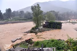 Cảnh ngập lụt do bão Lekima tại tỉnh Chiết Giang, Trung Quốc, ngày 11/8/2019. (Nguồn: THX/TTXVN) 