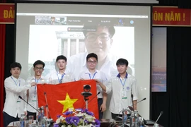 Cả 6 thí sinh Việt Nam tham dự Olympic Toán học quốc tế 2021 đều giành huy chương. (Ảnh: Thanh Tùng/TTXVN)