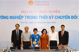 Tọa đàm “Hướng nghiệp trong thời kỳ chuyển đổi số”