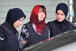 [Video] Đoàn Thị Hương thất thần rời phiên tòa ở Malaysia