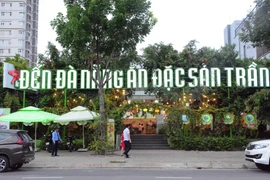 Nhà hàng ẩm thực Trần trên đường Phạm Văn Đồng, quận Sơn Trà, Đà Nẵng. (Ảnh: Văn Dũng/TTXVN)
