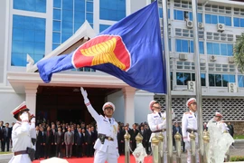 [Mega Story] ASEAN 52 năm gắn kết vì một cộng đồng bền vững