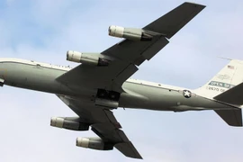 Máy bay giám sát Mỹ OC-135B. (Nguồn: sputniknews.com)